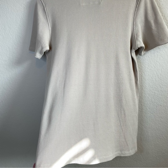 TED BAKER LONDON Tekilla Short Sleeve Henley Shirt Light Tan Stone Size 3 US Med - Picture 7 of 11